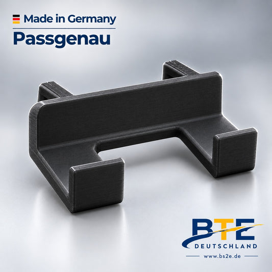 BTE Hammerhalter Schwarz für SKÅDIS Lochwand: Professioneller Skadis Werkzeughalter & Skadis Zubehör Werkstatt. Dieser Hammerhalter ist Hammerhalter Lochwand, Hammer Halterung Skadis, Skadis Hammer, Hammer Halterung Werkstatt Wand & Skadis Zubehör 3D Druck. Beste Hammer Aufbewahrung. Hammerhalter PETG, Skadis Hammer Halter 3D Druck, Werkzeughalter Skadis Hammer, Hammerhalter 23 mm, Werkzeugwand Hammer Halter, Hammer Wandhalterung Lochplatte, Skadis Werkzeug Ordnung, Skadis Halter Schlosserhammer, Skadis