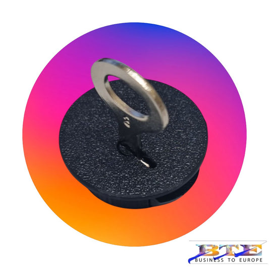 Rundes 39mm Spardosenschloss aus schwarzem Kunststoff von BTE Deutschland mit einem passgenauen Metallschlüssel für Sparbüchsen mit 34-37mm Lochmaß.
