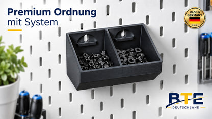 Skadis Fach Schwarz als Werkzeug Organizer Lochwand. Hochwertige Skadis Kleinteile Box aus PETG, ideal als Pegboard Bin Germany. Skadis Zubehör Werkstatt für Schraubenaufbewahrung.