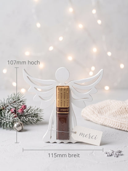 Maße des Weihnachtsengels Schokoladenhalters: 107 mm hoch und 115 mm breit, passend für Merci Schokolade, hergestellt in Deutschland von BTE Deutschland.